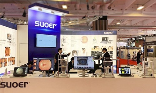 Участие в конгрессе катарактальных и рефракционных хирургов